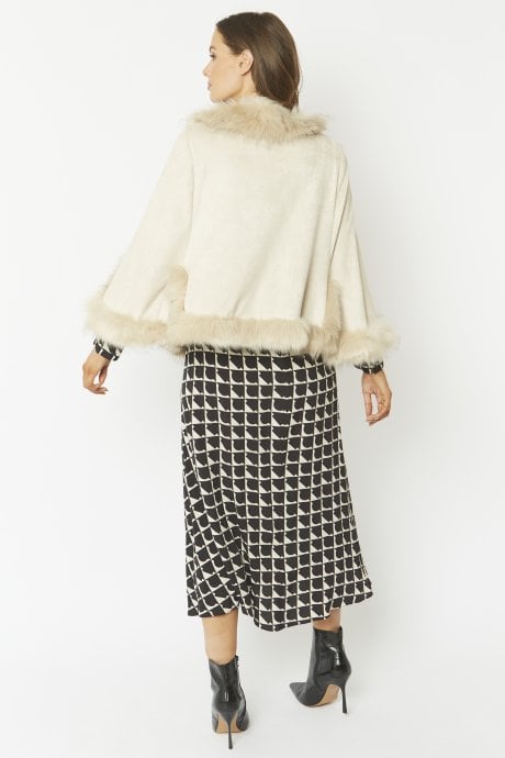 JAYLEY Cream Faux Fur Faux Suede Cape Jacket