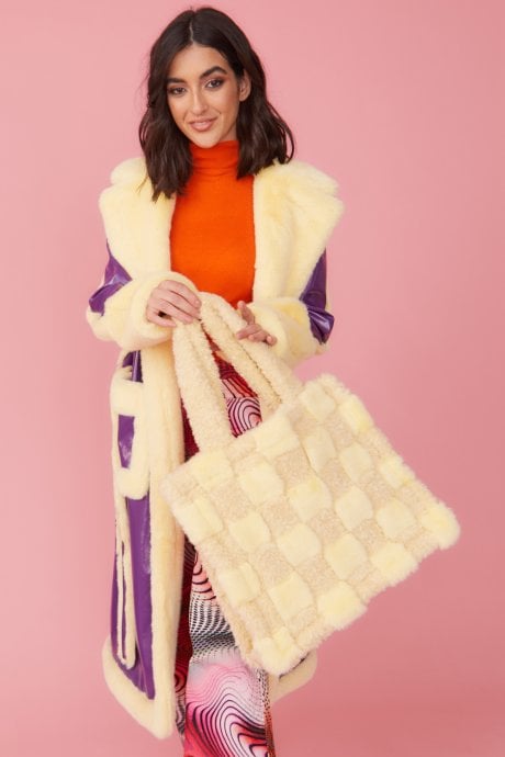JAYLEY Faux Fur Hand Woven Checkered Tote Bag