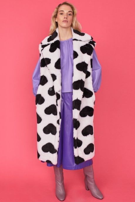 JAYLEY Faux Fur Long Love Heart Gilet | Waistcoat