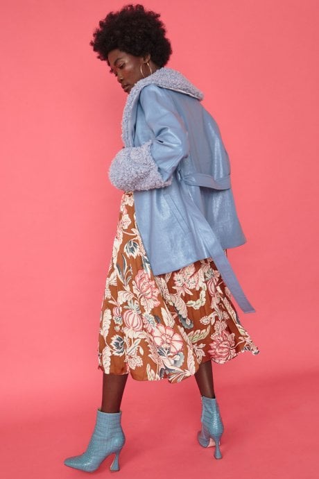 JAYLEY Faux Shearling Cuff And Collar Jacket With Belted Waist In Blue