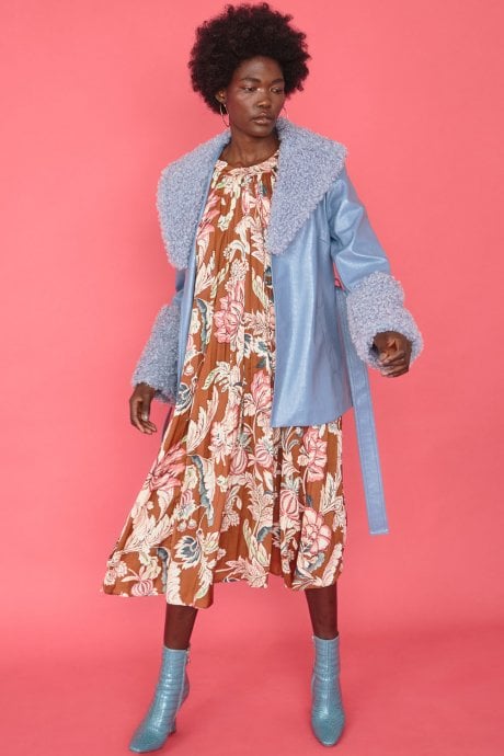 JAYLEY Faux Shearling Cuff and Collar Jacket with Belted Waist in Blue