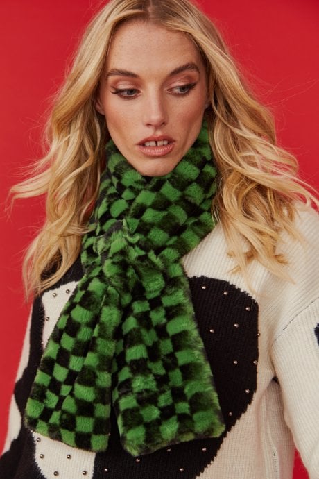 JAYLEY Green And Black Checkered Faux Fur Scarf With Bow Detail Fastening