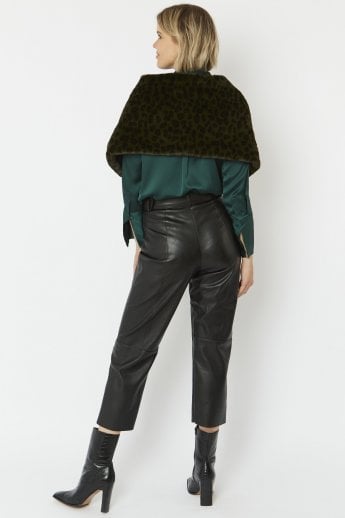 JAYLEY Green Faux Fur Stole