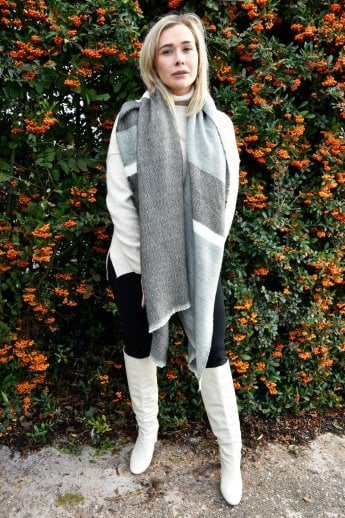 JAYLEY Grey Cashmere Blend Wrap