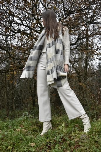 JAYLEY Grey Cashmere Blend Wrap