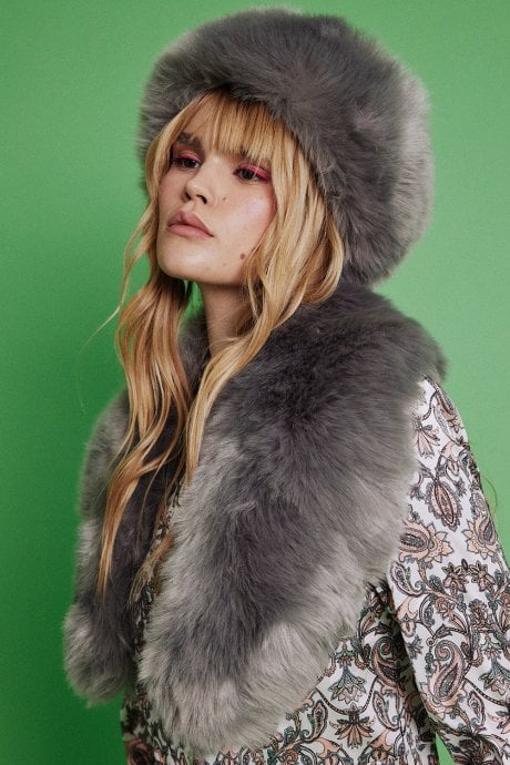 JAYLEY Grey Faux Fur Collar