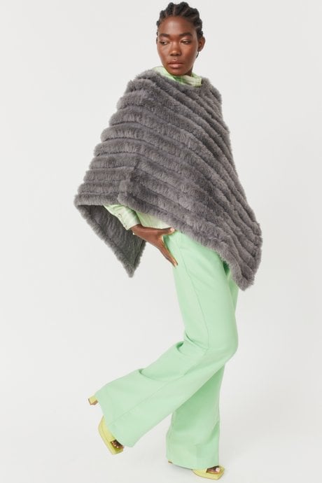 JAYLEY Grey Faux Fur Poncho