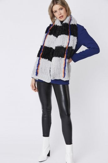 JAYLEY Grey Faux Fur Scarf