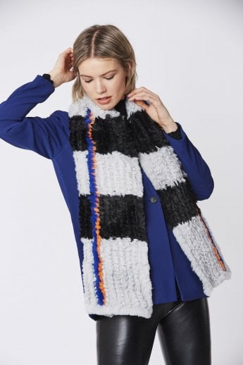 JAYLEY Grey Faux Fur Scarf