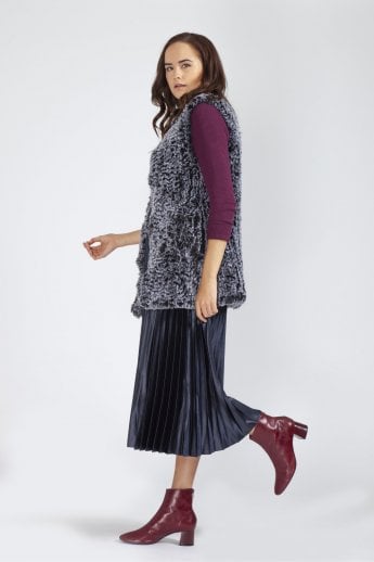 JAYLEY Grey Hand Knitted Faux Fur Gilet | Waistcoat