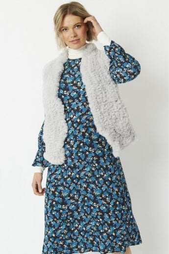 JAYLEY Grey Hand Knitted Faux Fur Gilet | Waistcoat