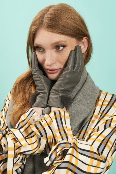 JAYLEY Grey Leather Gloves with Mink Bobble