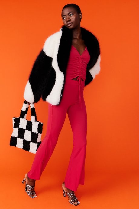 JAYLEY Hand Made Faux Shearling Checkered Tote Tablet Bag In Black And White