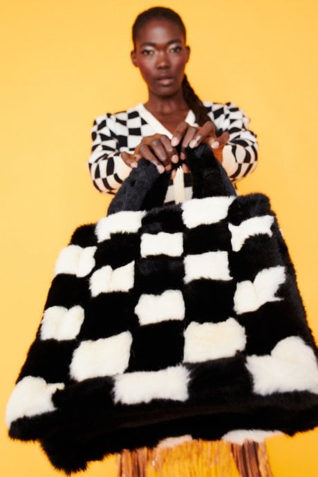 JAYLEY Hand Woven Checkered Black and White Faux Fur Tote Bag