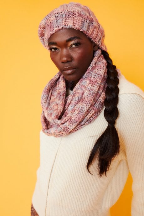 JAYLEY Handmade Knitted Wooly Scarf And Hat Set In Pink Tones