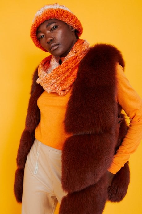 JAYLEY Handmade Knitted Wooly Scarf and Hat Set in Orange and White