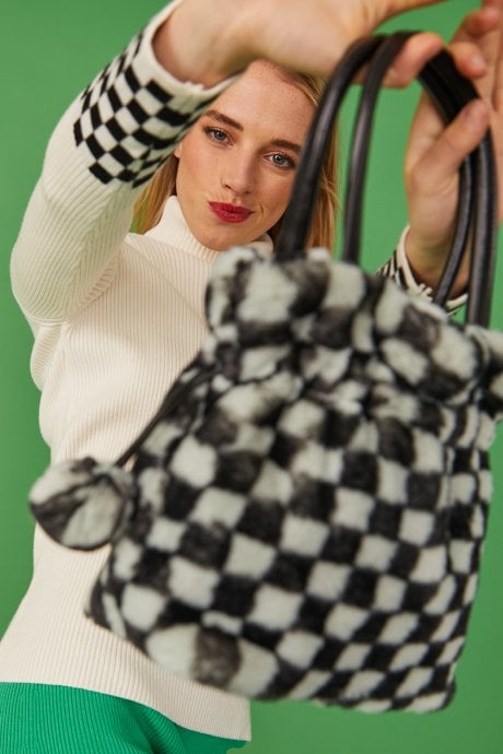JAYLEY Mint Checkered Faux Fur Bag Faux Fur Bag
