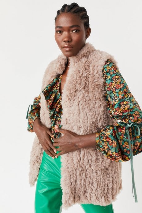 JAYLEY Mocha Hand Knitted Faux Fur Gilet | Waistcoat