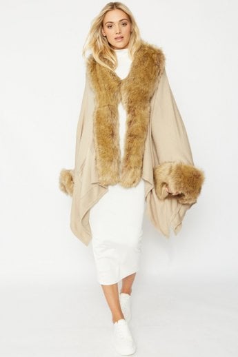 JAYLEY Mocha Knitted Luxury Faux Fur Cape