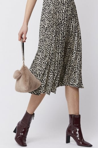 JAYLEY Mocha Pyramid Faux Fur Bag