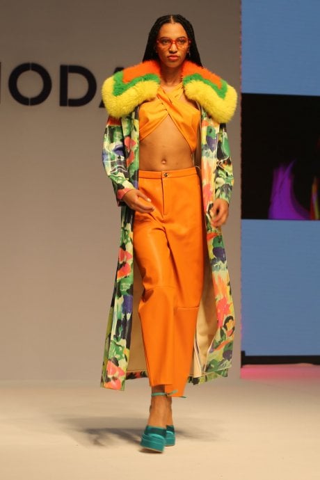 JAYLEY Multi Coloured Floral Trench Coat with Oversized Faux Fur Collar