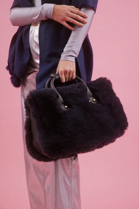 JAYLEY Navy Faux Fur Bag