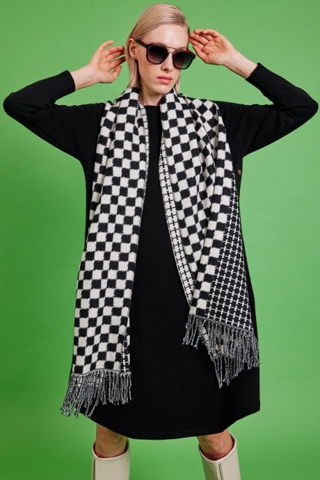 JAYLEY Oversized Checkered Cashmere Scarf with Tassels
