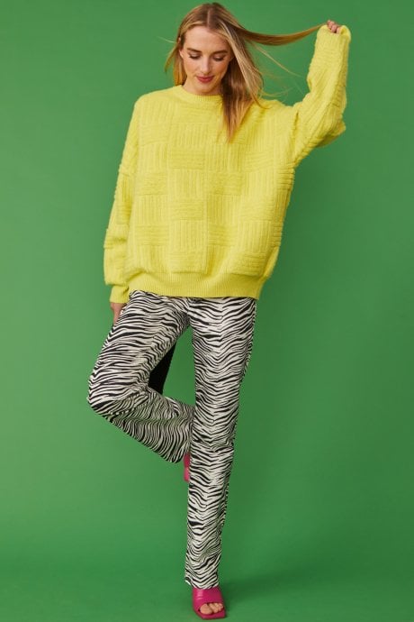 JAYLEY Oversized Criss Cross design Jumper