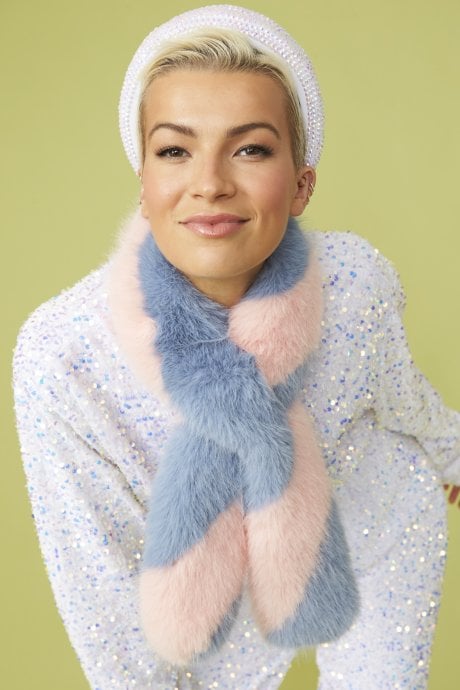 JAYLEY Pink And Blue Faux Fur Barber Style Scarf