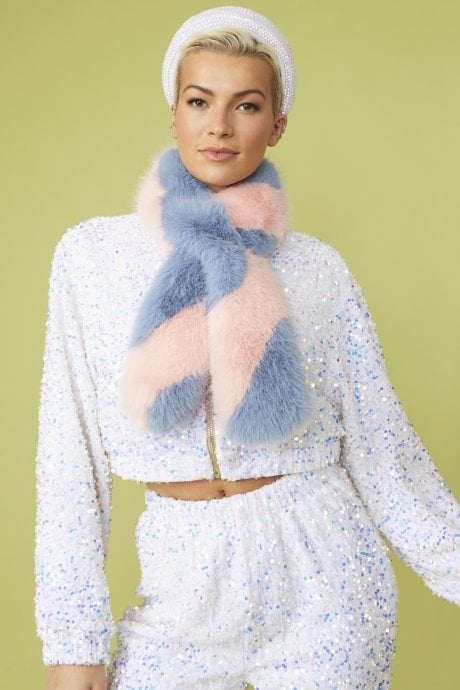 JAYLEY Pink And Blue Faux Fur Barber Style Scarf