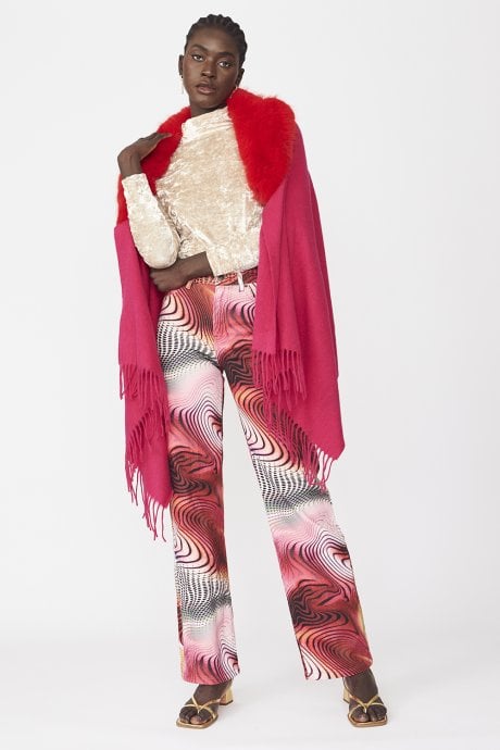 JAYLEY Pink Cashmere Wrap With Faux Fur Trim And Tassels