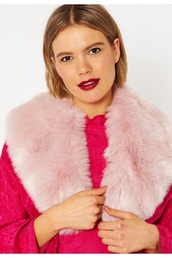JAYLEY Pink Faux Fur Collar