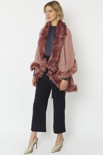 JAYLEY Pink Knitted Luxury Faux Fur Cape