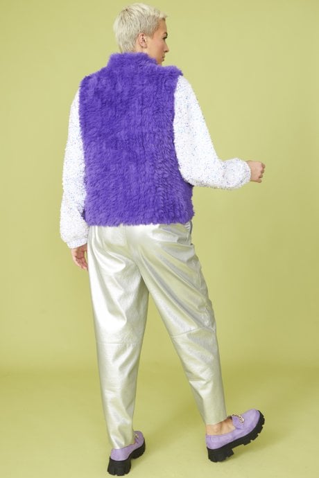 JAYLEY Purple Hand Knitted Faux Fur Gilet | Waistcoat