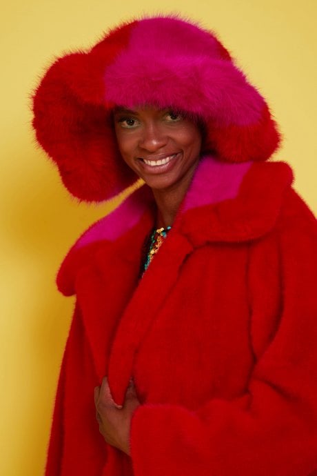 JAYLEY Red and Pink Two Tone Bamboo Faux Fur Hat