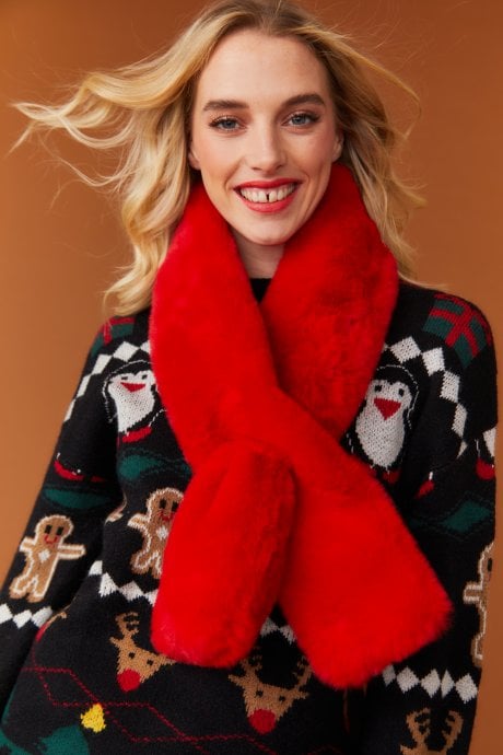 JAYLEY Red Faux Fur Keyhole Scarf