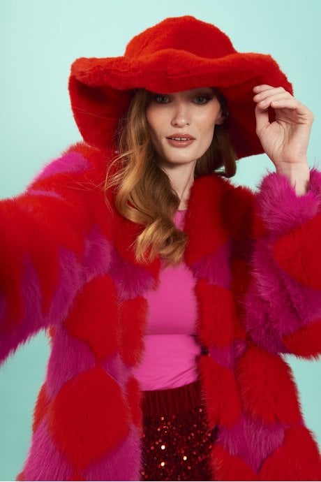 JAYLEY Red Faux Fur Oversized Hat