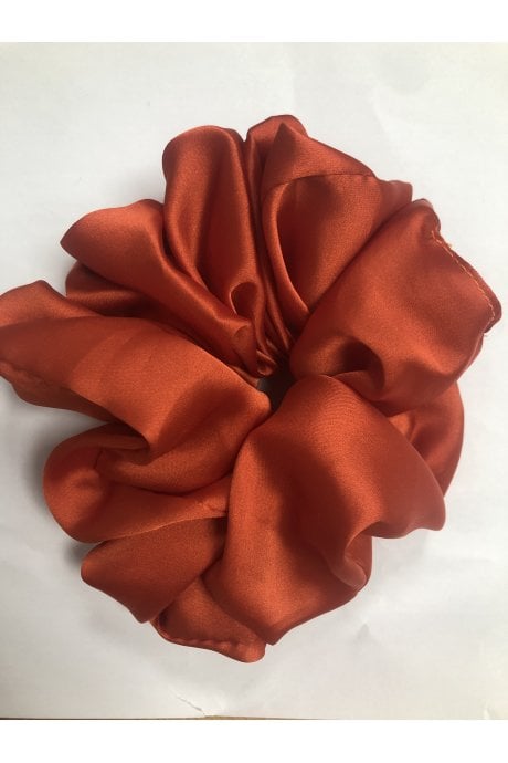 JAYLEY Red Large Silk Duchess Scrunchie