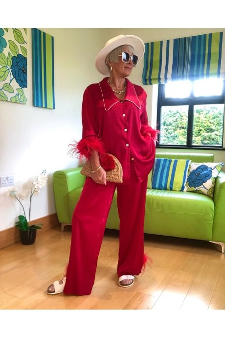 JAYLEY Red Silk Pyjamas With Feather Trim