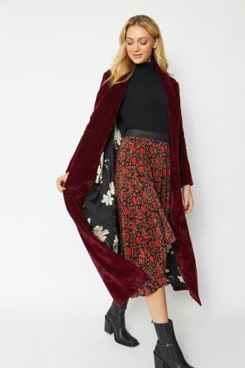 JAYLEY Red Velvet Maxi Coat