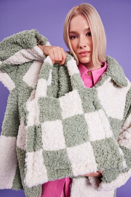 JAYLEY Shearling Checkered Tote Bag in White and Green