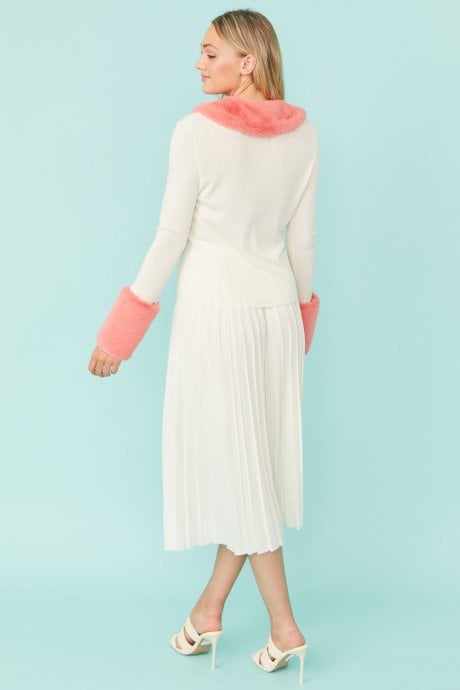 JAYLEY White Abigail Cashmere Cardigan With Pink Detachable Collar & Cuffs