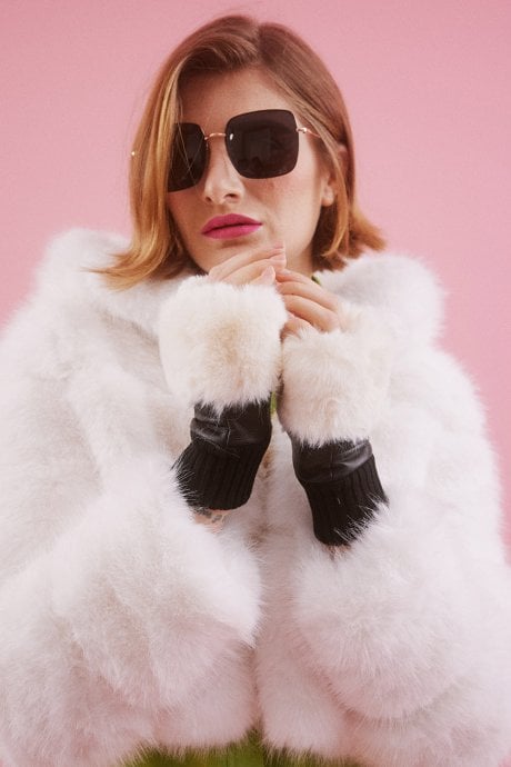 JAYLEY White Faux Fur Fingerless Gloves