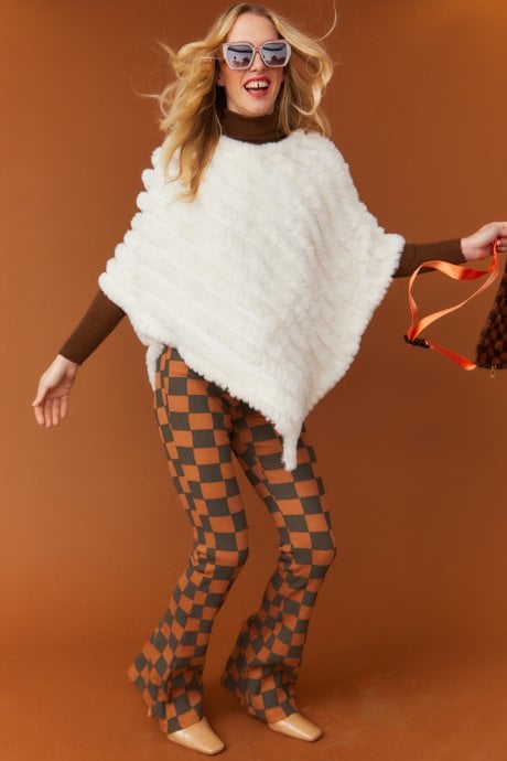 JAYLEY White Faux Fur Poncho