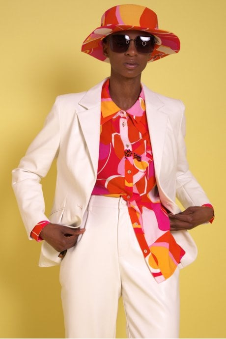 JAYLEY White Faux leather Kate Blazer