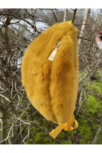 JAYLEY Yellow Faux Fur Belt Bag