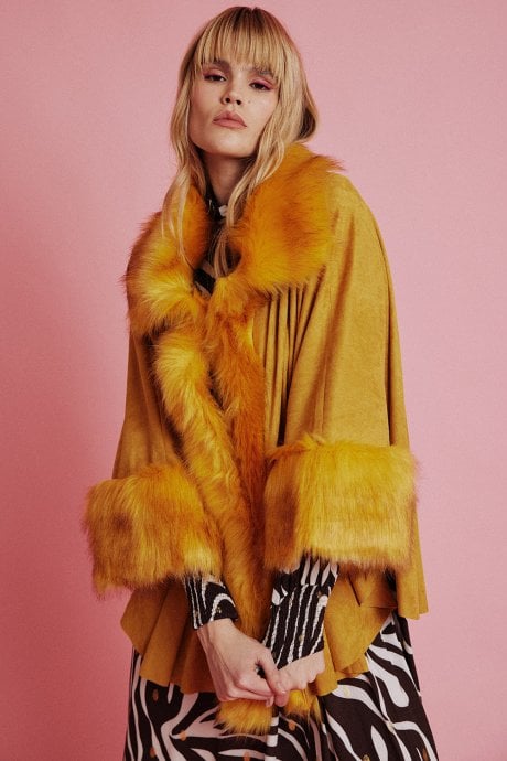JAYLEY Yellow Faux Fur Faux Suede Cape