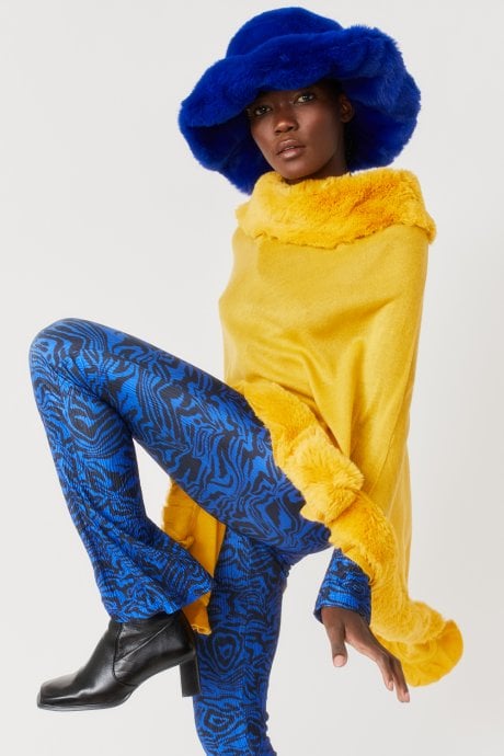 JAYLEY Yellow Faux Fur Trim Poncho