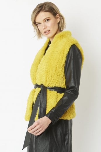 JAYLEY Yellow Hand Knitted Faux Fur Gilet | Waistcoat