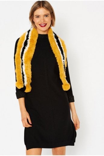 JAYLEY Yellow Hand Knitted Faux Fur Scarf